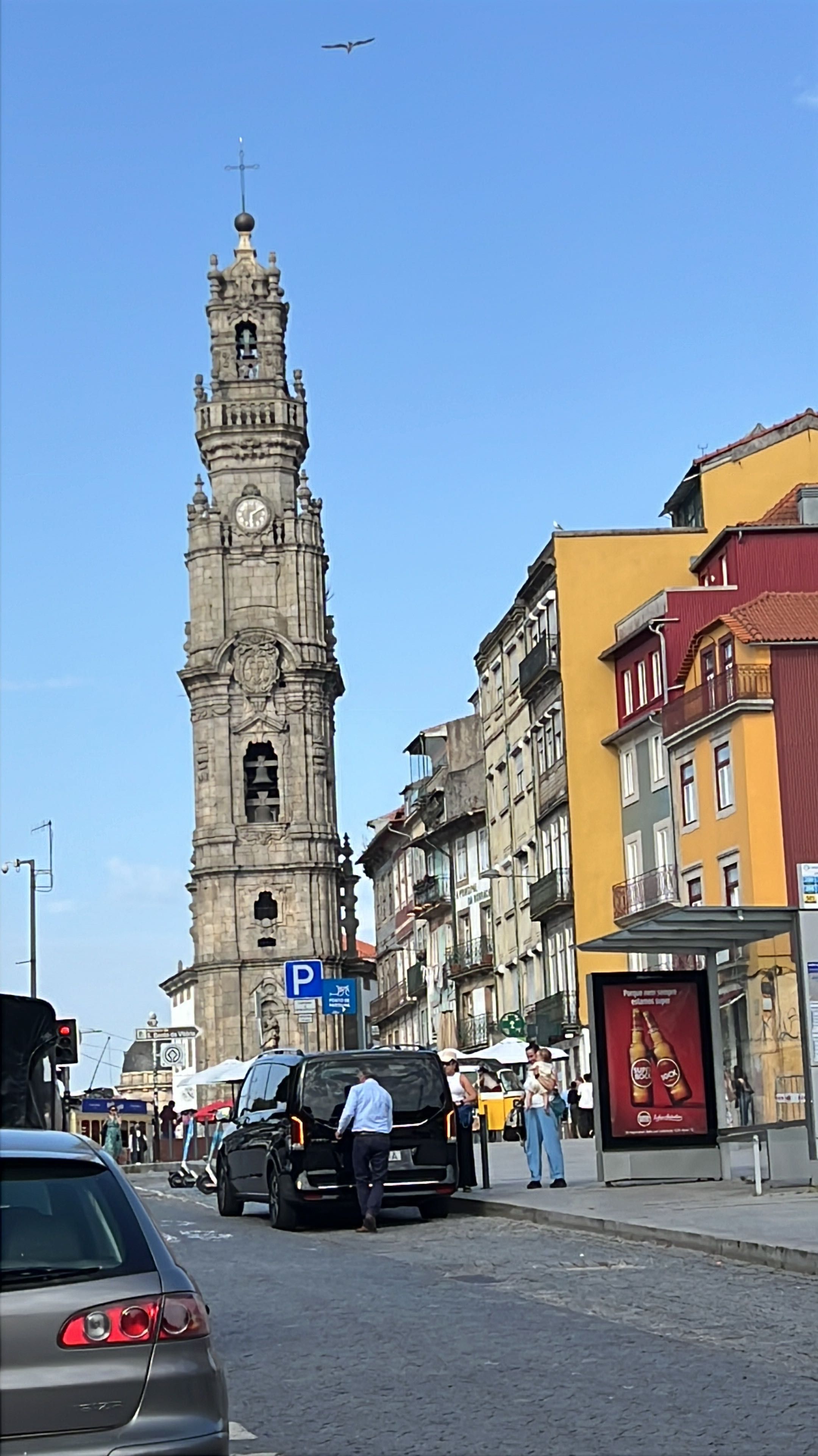 Alugo restaurante pronto a funcionar na baixa do Porto