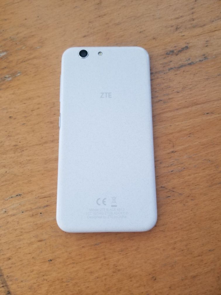 Zte Blade A512 Vodafone + Cartao 32gb e Fones Bluetooth