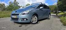 Peugeot 5008 1.6 HDi Executive CMP6