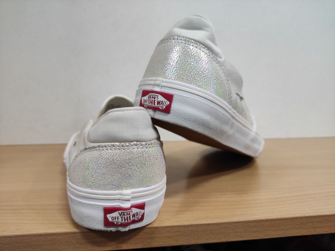 Новые Vans 42p/27,5см широкие! кеды,слипоны оригинал