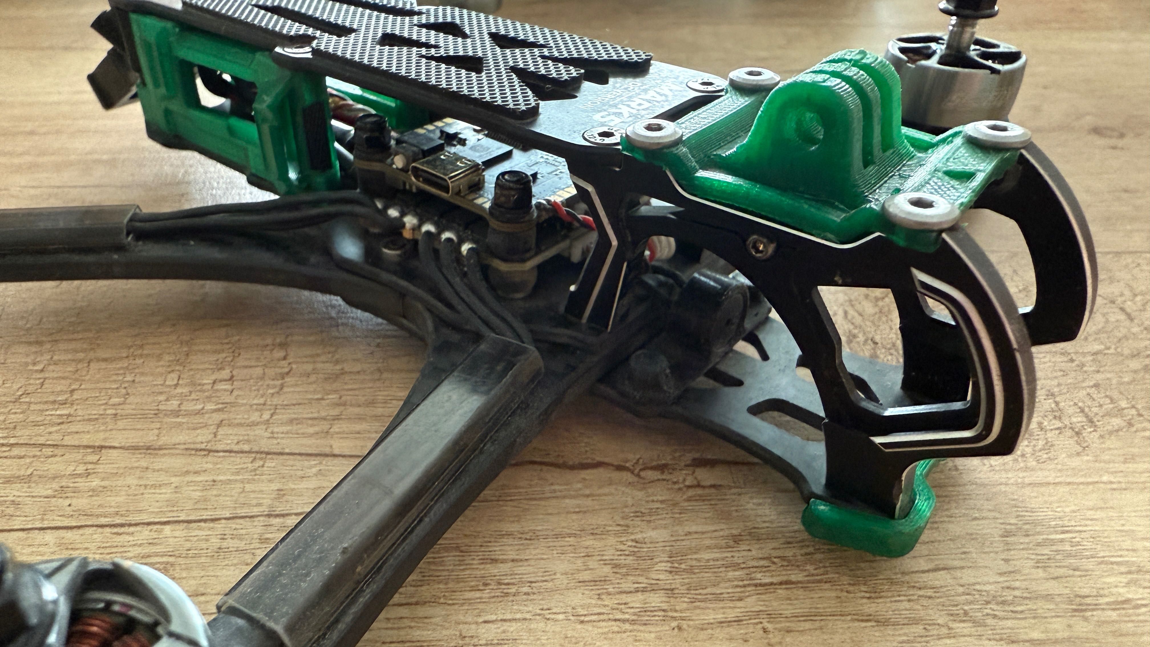 GepRC Mark 5 DC 6S- dron fpv