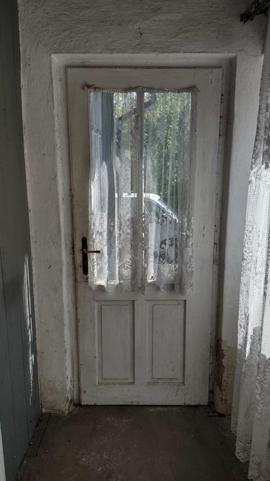 Zabytkowe drzwi wewnętrzne