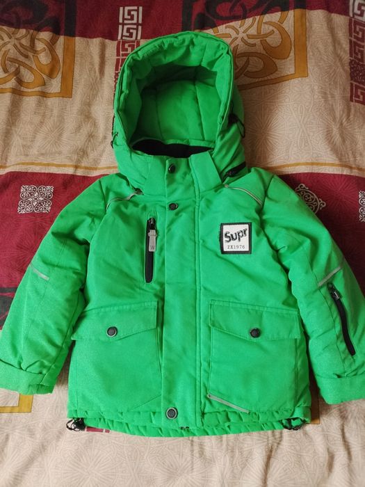 Зимова куртка для хлопчика і шапки