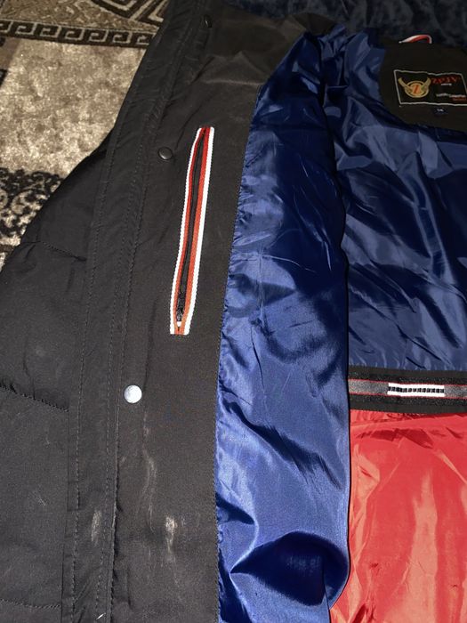 пуховік у гарному стані.