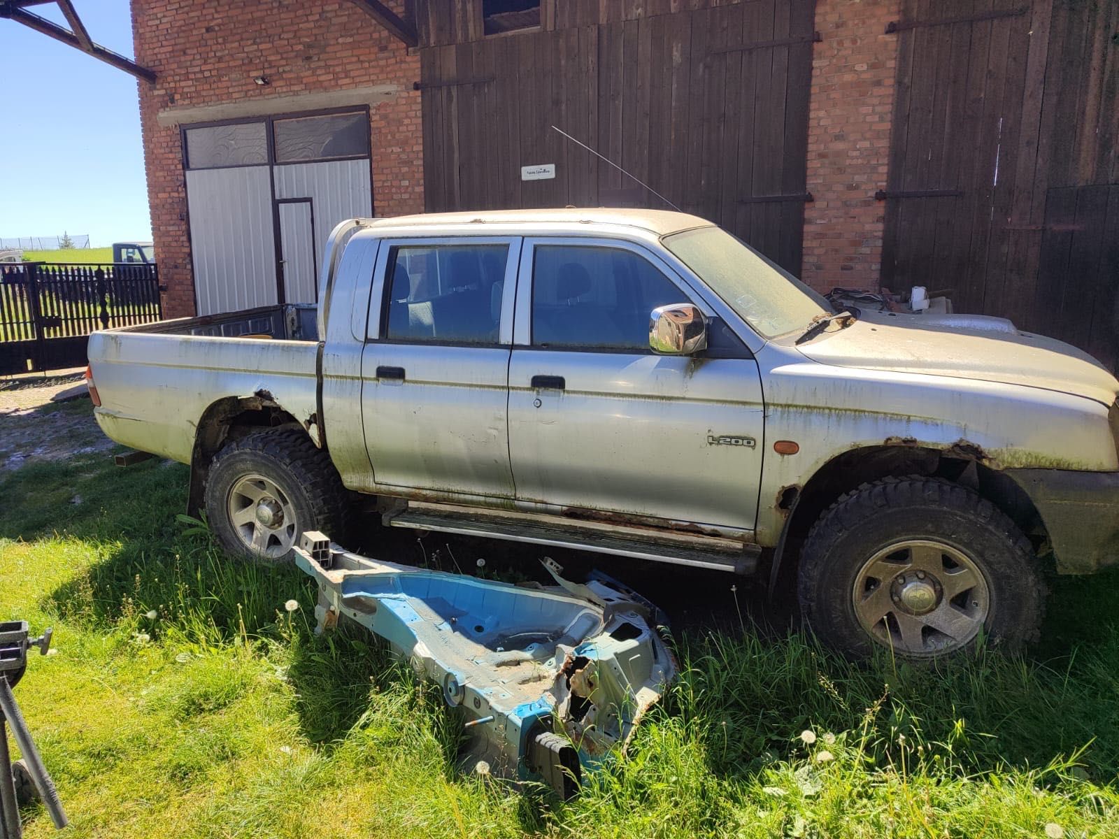 Mitsubishi L200 99r