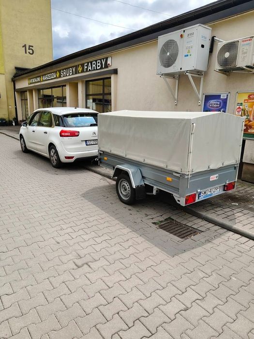 Wypożyczalnia wynajem przyczepek samochodowych