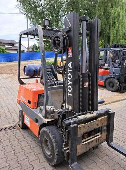 Wózek widłowy Toyota 02-2FG15, LPG, 1,5t, Duplex 3,3m, automat,przesuw