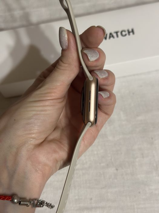 Продам Apple Watch se 40mm