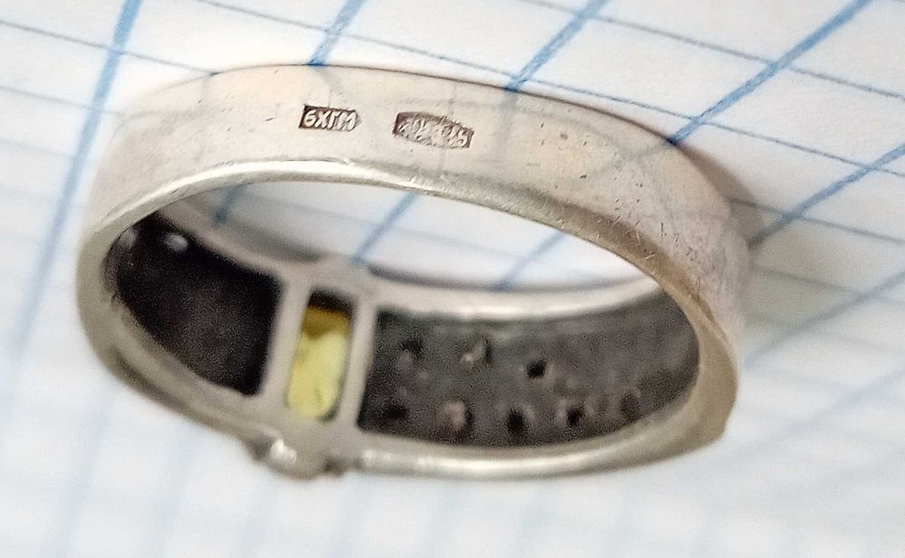 Вінтажне кольцо з жовтим каменем Срібло 925 проба, вінтаж