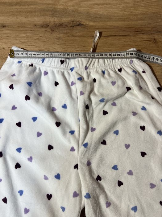 Тепленька піжама на дівчику