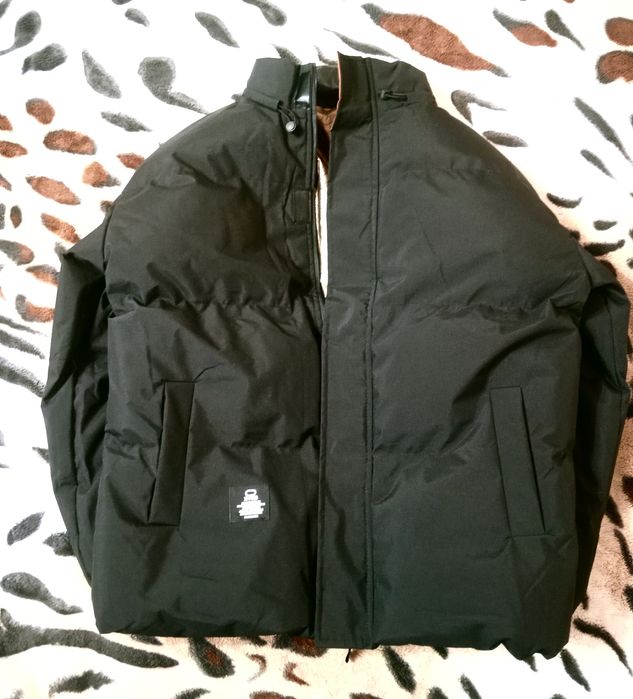 Продам теплу стильну чоловічу куртку