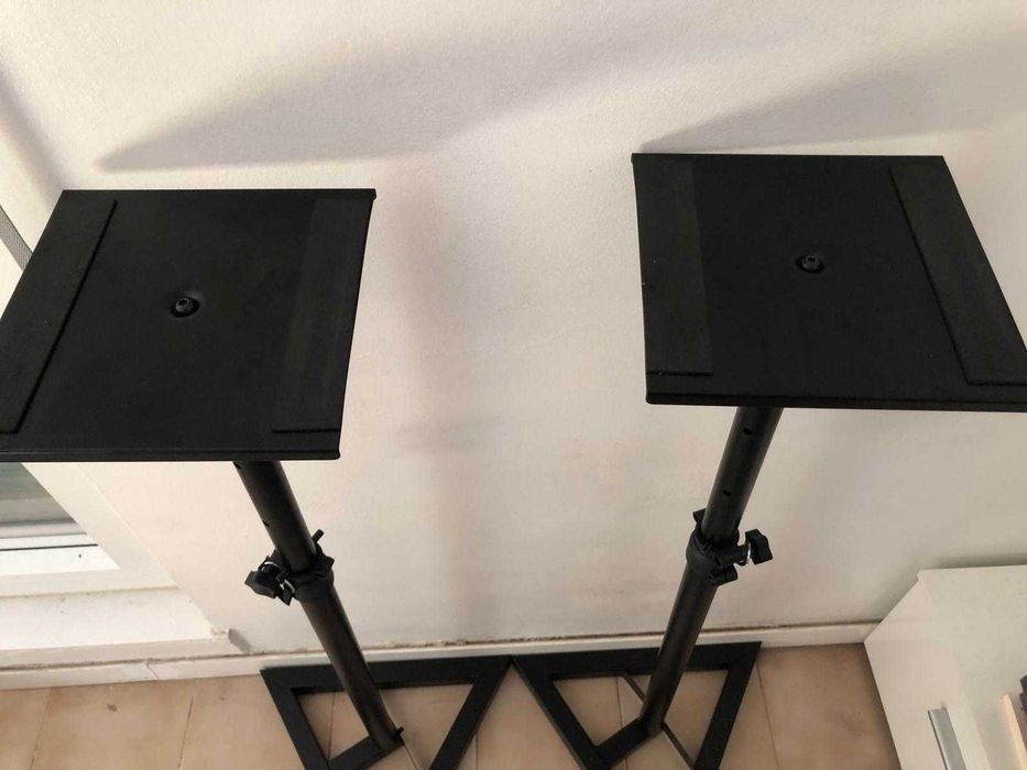 Suportes de colunas/monitores de estúdio