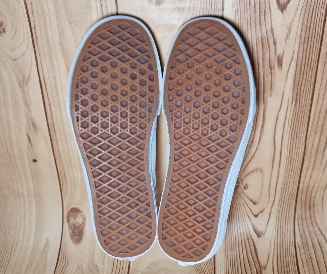 Кожаные кроссовки Vans 36 размер
