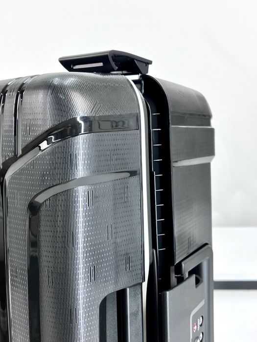 NEW! Валіза дорожня Чемодан на колесах Полипропилен Airtex 645