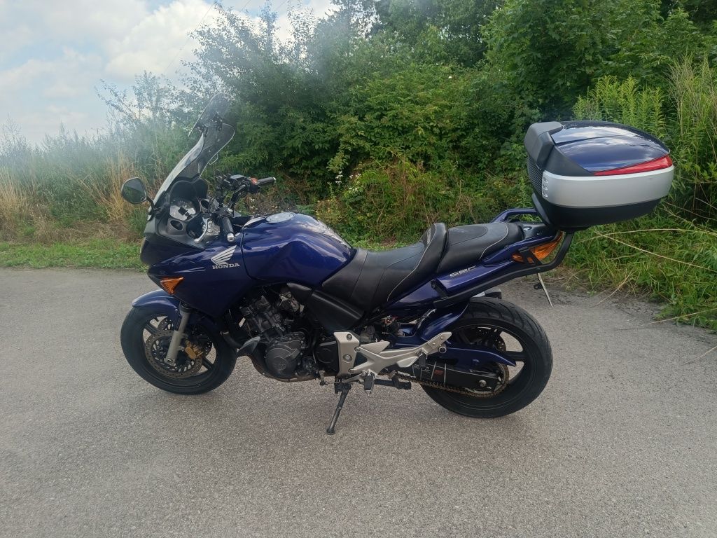 Sprzedam Hondę CBF 600 SA
