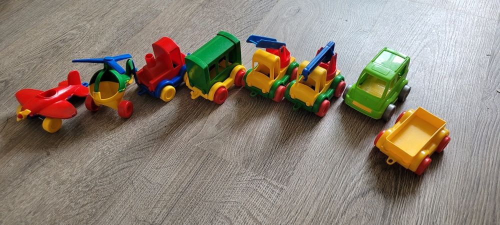 Машинки wader маленькістройтехніка поїзд літак  вадер