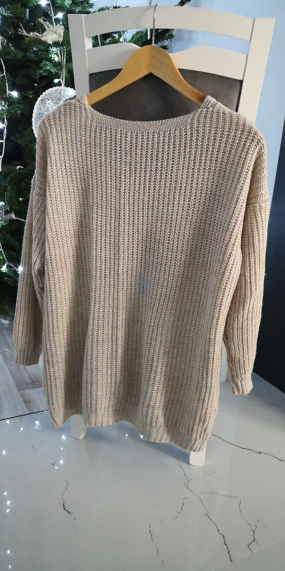 Sweter oversize beżowy Uni