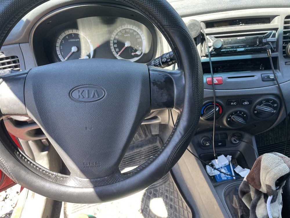 Kia rio II JB 1.4 benzyna