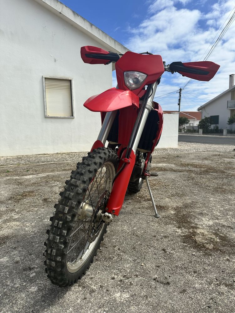 GASGAS EC 250 F MY 2023 (comprada em Janeiro de 2024)