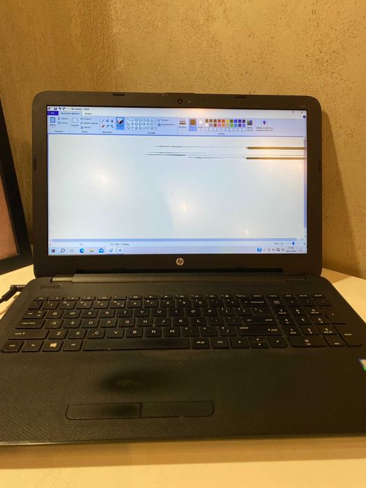 Laptop HP 250 15,6" G4  Intel® Core™ i5-6200U 8GB RAM 128GB - sprawny