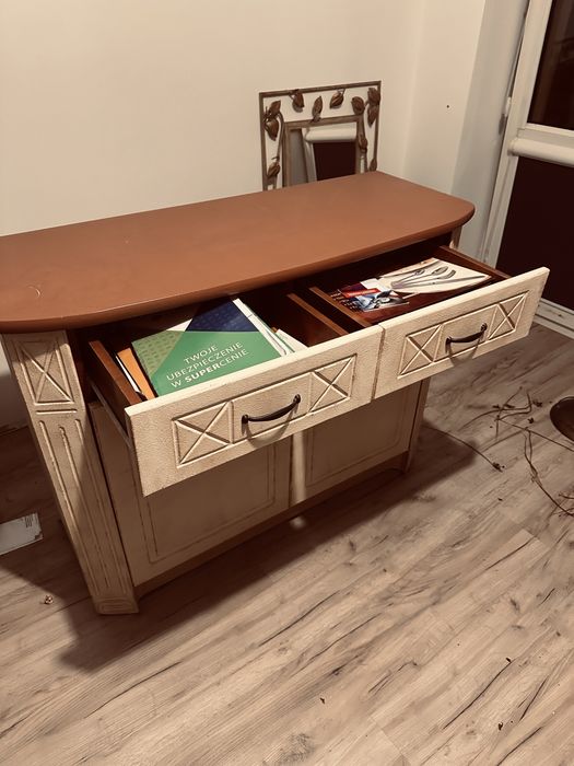 Komoda  uniwesalna w stanie bardzo sobrym