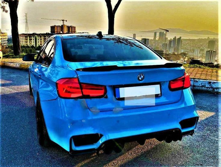 Lotka/spoiler M4 CS do BMW F30 piano Black/carbon