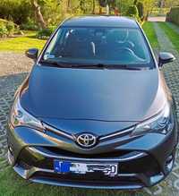 Sprzedam Toyotę Avensis  Premium