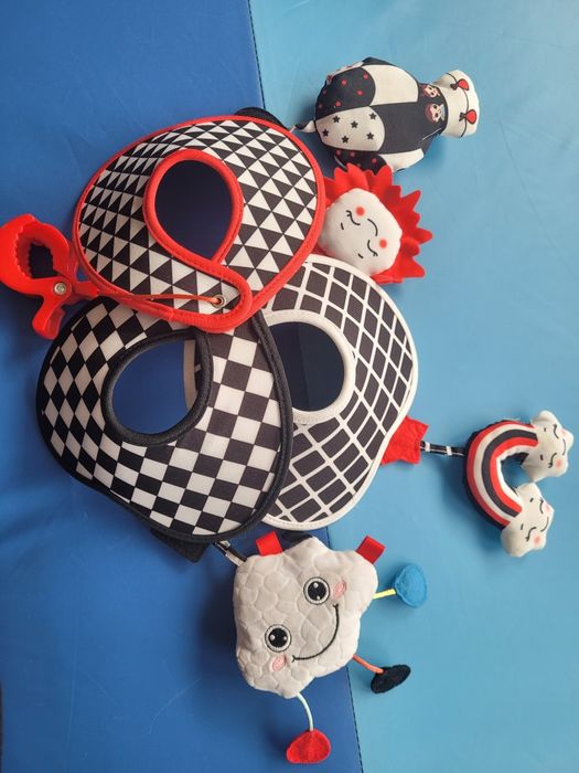 Dumel Balibazoo karuzelka sensory travel