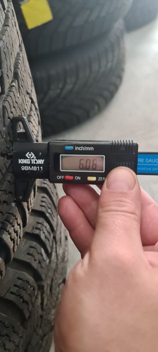 Шини зима nokian 215×65r16c Диски volkswagen t5 5/120 (#6)