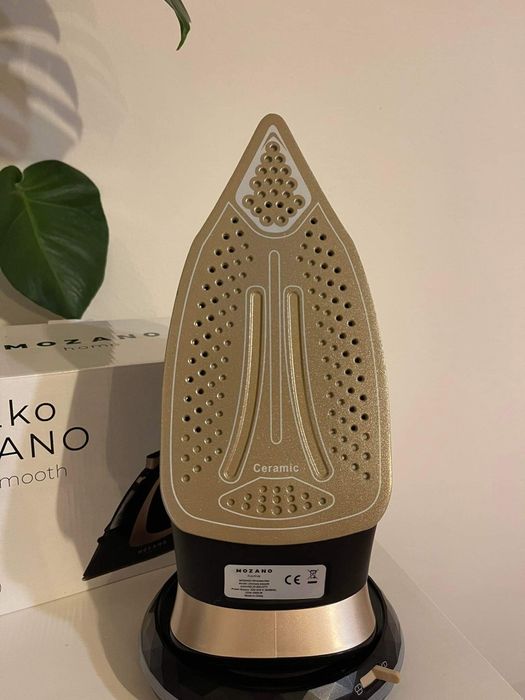 Nowe żelazko Mozano z podstawka
Odbior warszawa ochota