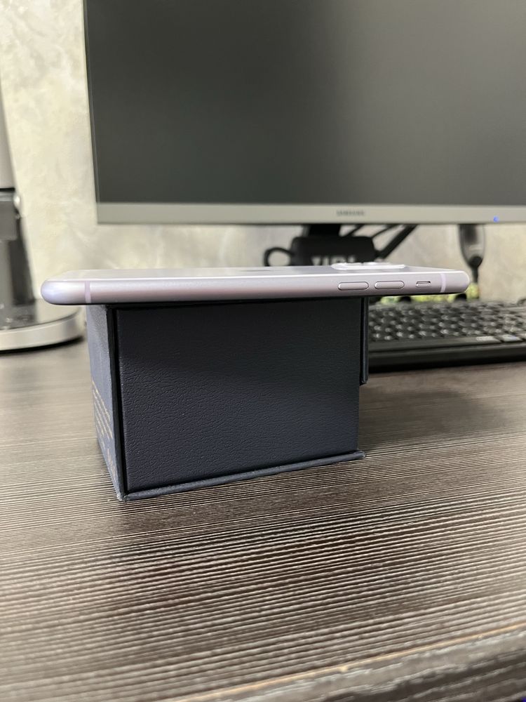 iPhone 11 64Gb Идеал Айфон