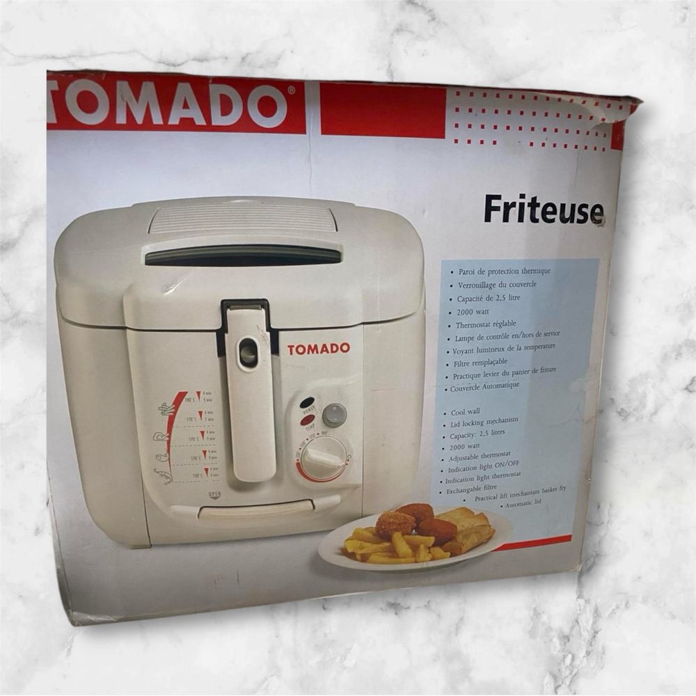 Продам недорого фритюрницю Tomado, 2.5 л, 2000 Вт