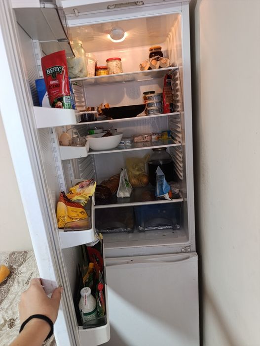 Продам холодильник робочий в доброму стані