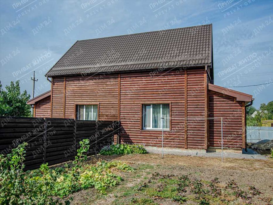 Просторий дуплекс із душею — Ваш ідеальний дім у селі Гора!