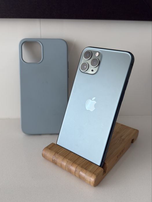 Apple iPhone 11 pro 64GB 100% “cinzento” + capa e carregador
