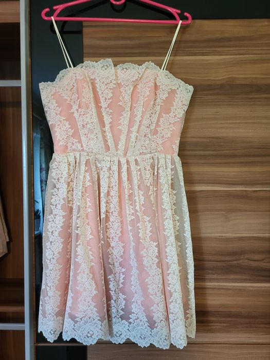 Sukienka 38 M TOP-SHOP koronkowa bankietowa wieczorowa galowa różowa