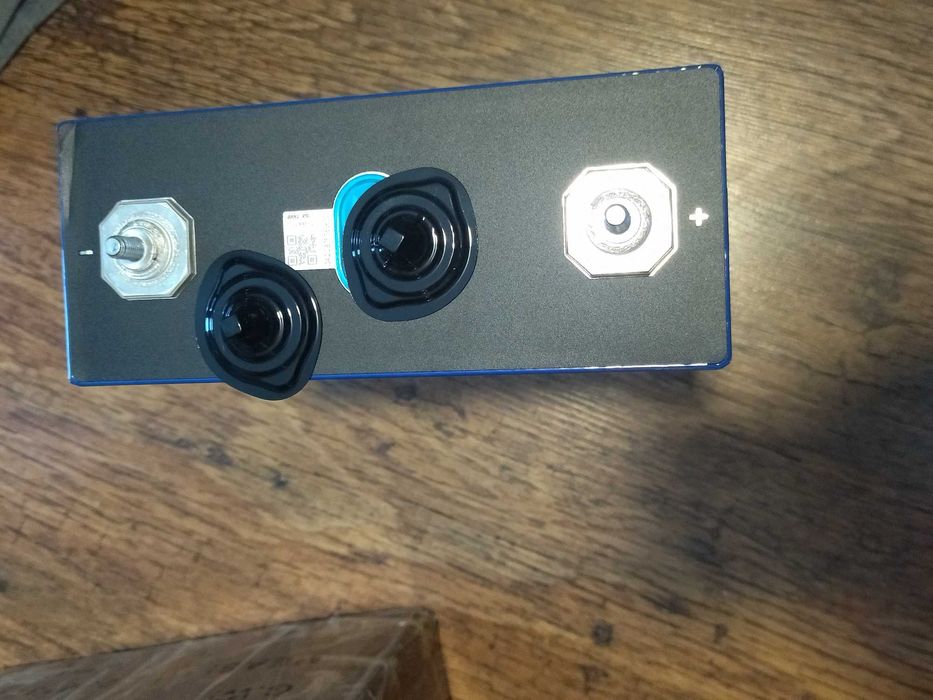 Ogniwa Eve 3.2v 280ah, magazyn energii  48v 16kw