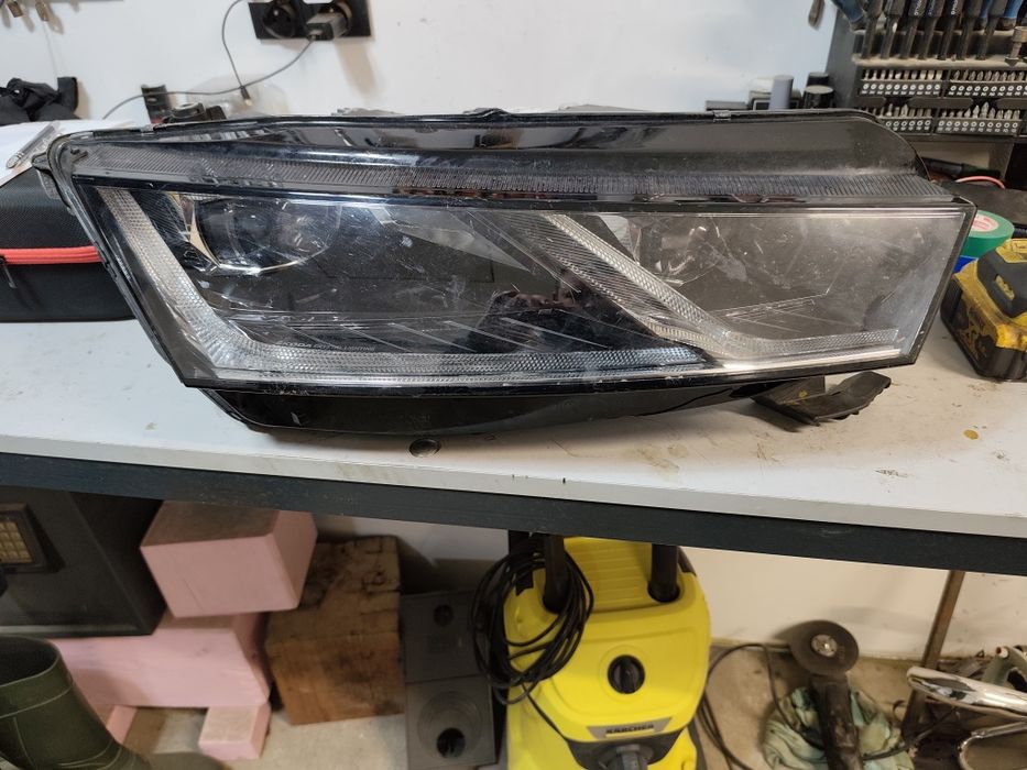 Lampa prawa Skoda Octawia 4 5E4 Full Led