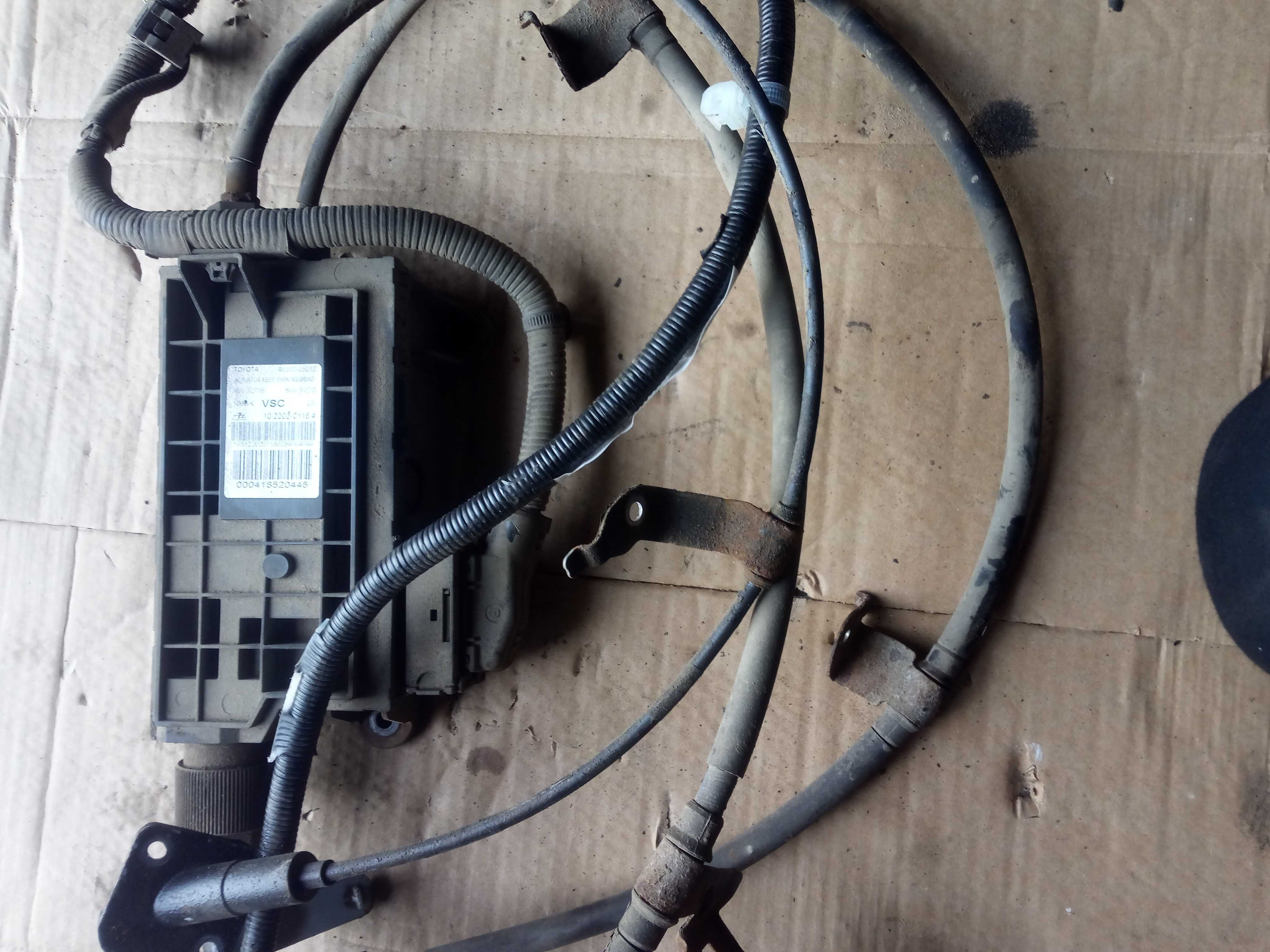 Toyota AVENSIS T27 09-15 mechanizm moduł hamulec ręczny