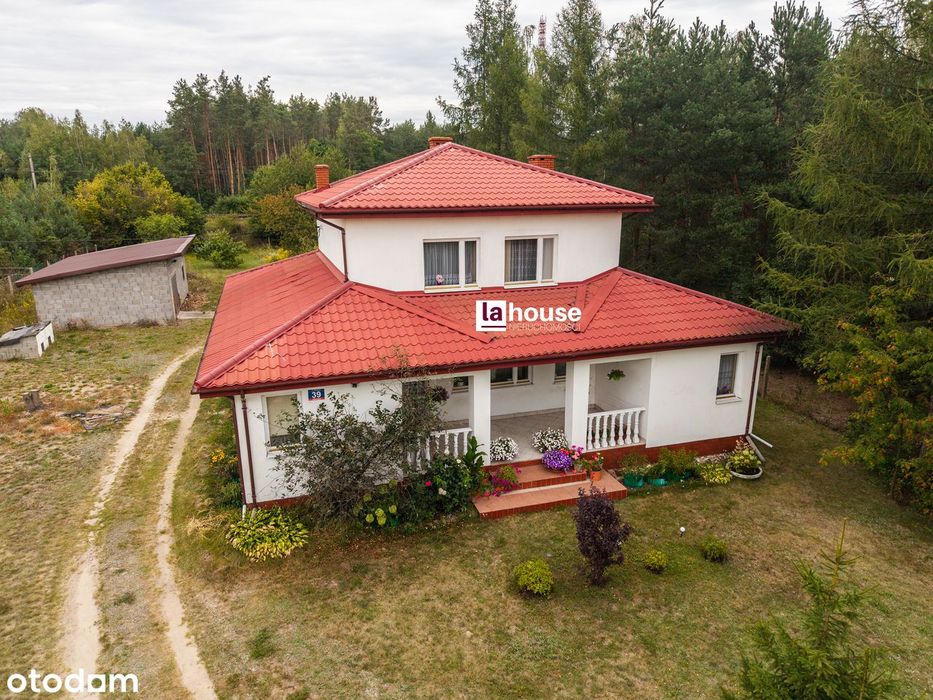 Dom 220 m² na działce 3000 m² ze stawem, Jeżewice k. Tarczyna