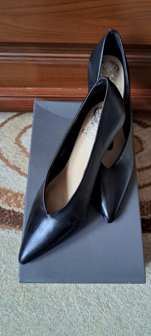 Buty na obcasie 39