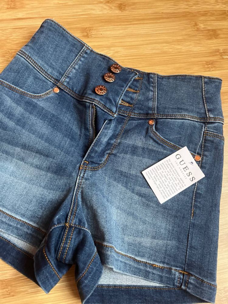 Джинсові  шорти Guess