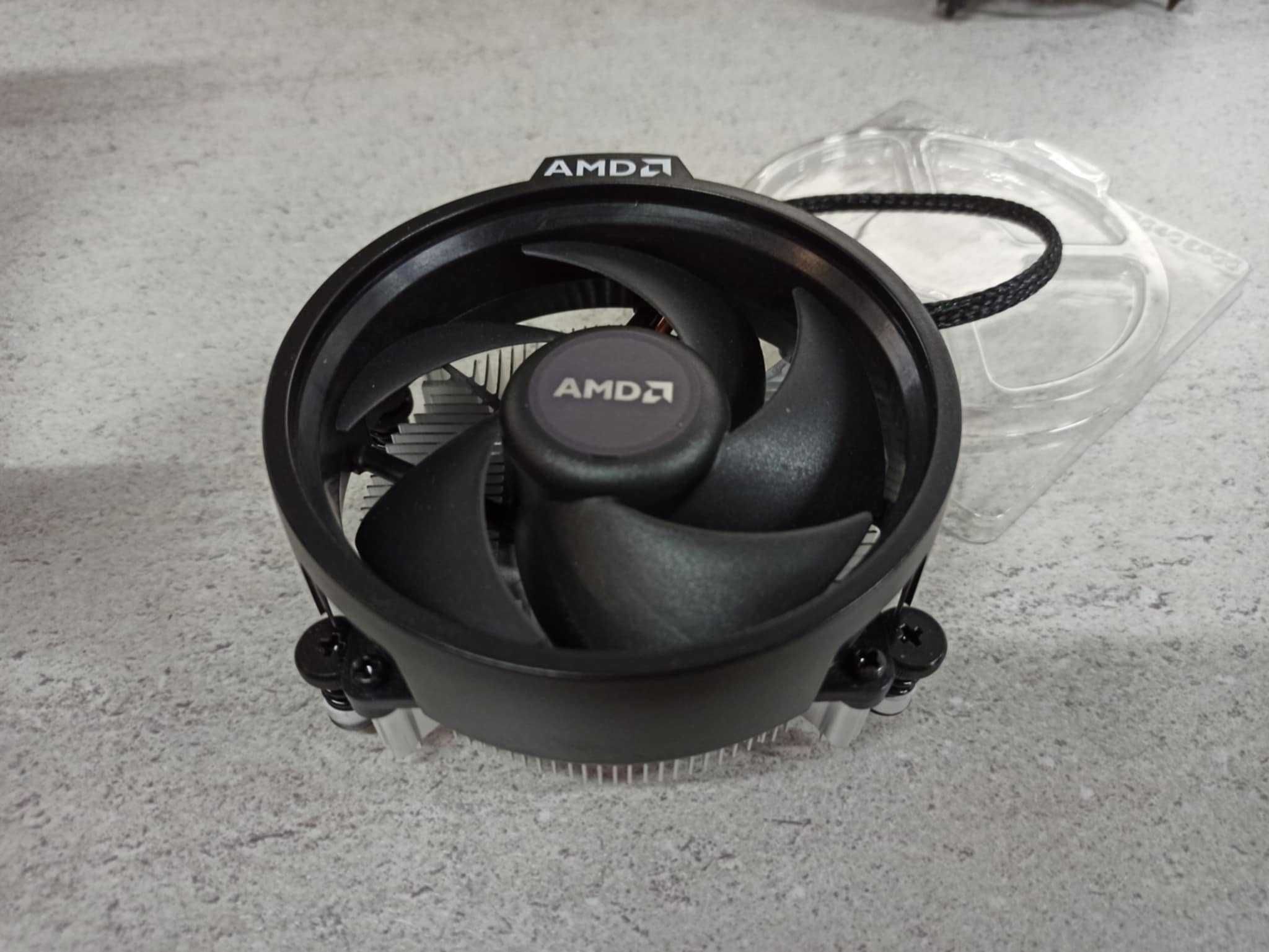 Chłodzenie CPU AMD RYZEN AM4 Wraith Stealth