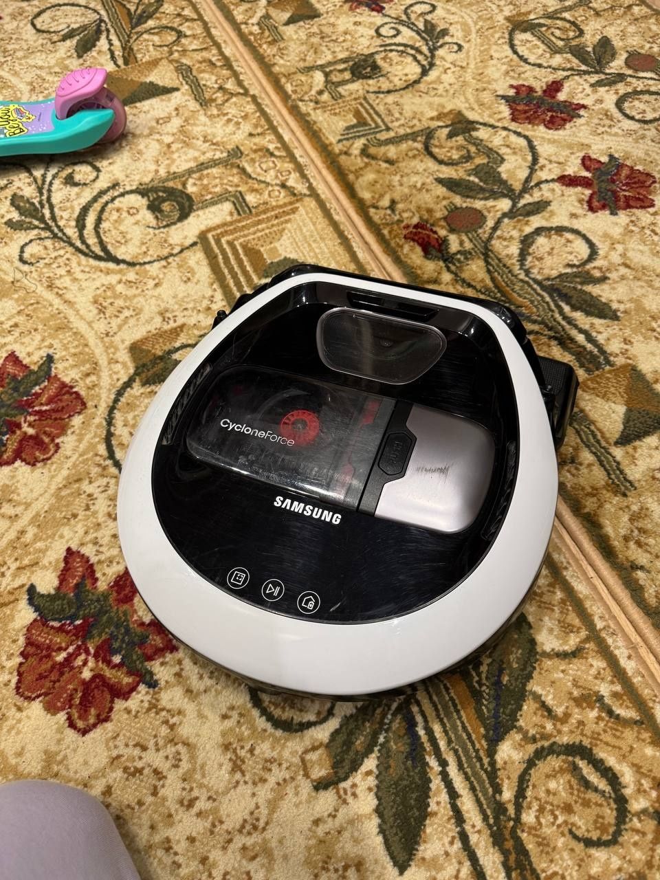 Робот-пилосос Samsung VR10M7030WW