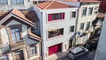 Moradia T3+1 na Foz do Douro
