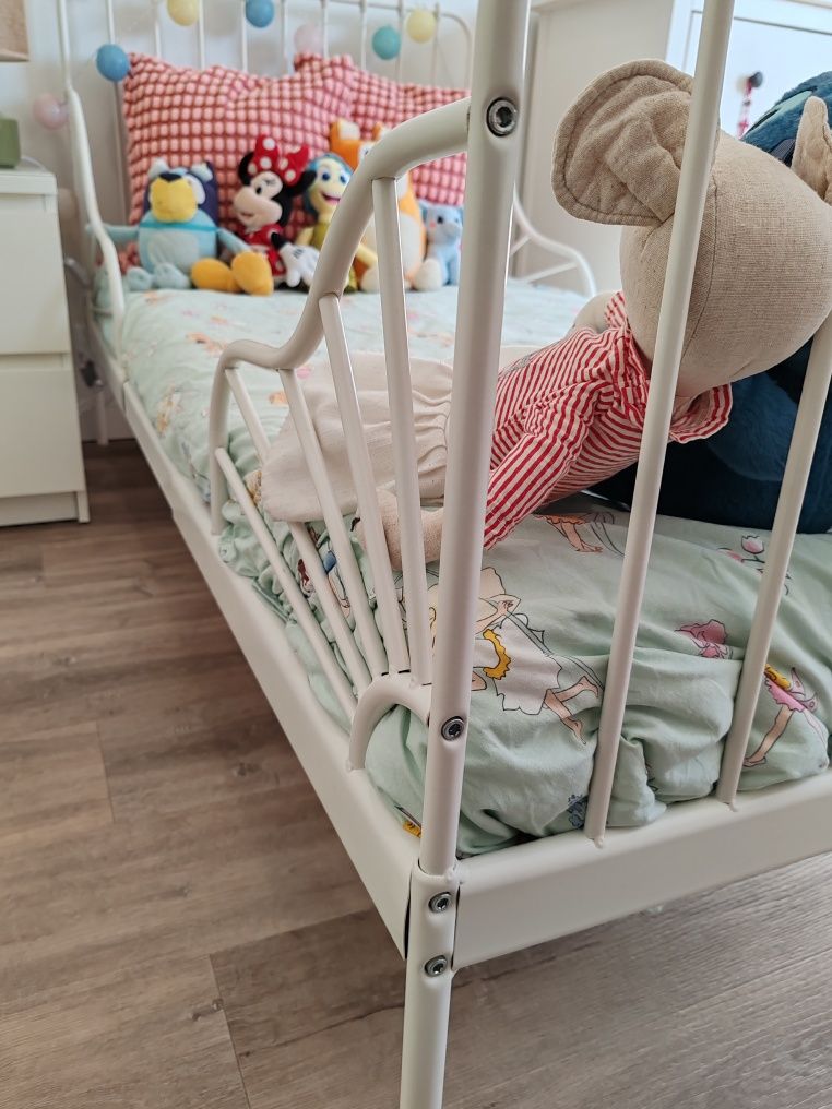 Cama extensível de criança