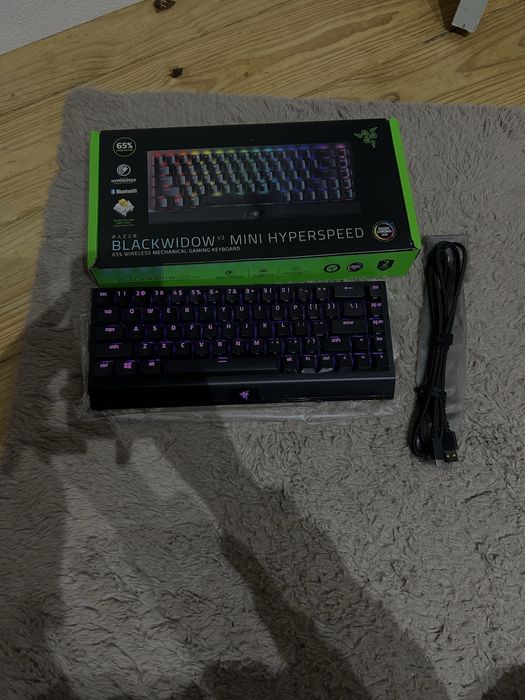 Razer Blackwidow v3 mini Hyperspeed