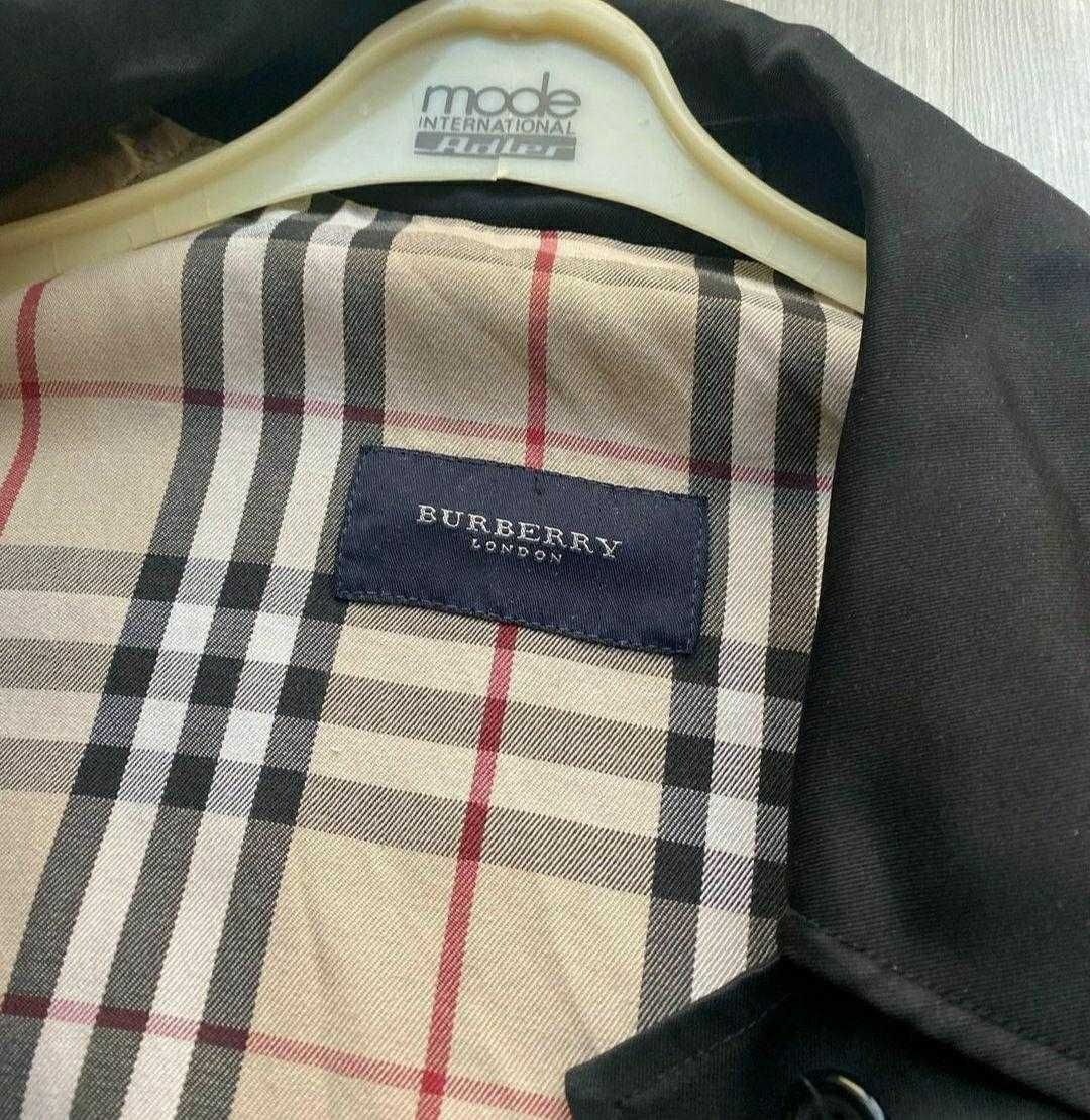 Тренч Burberry..