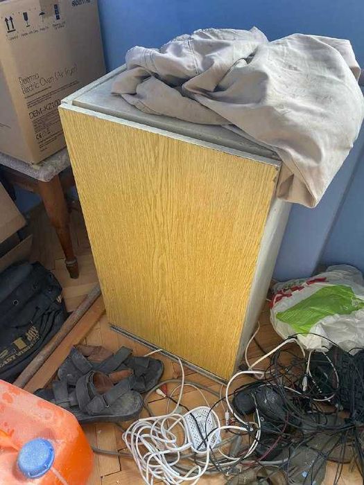Віддам безкоштовно мебель із самовивозом