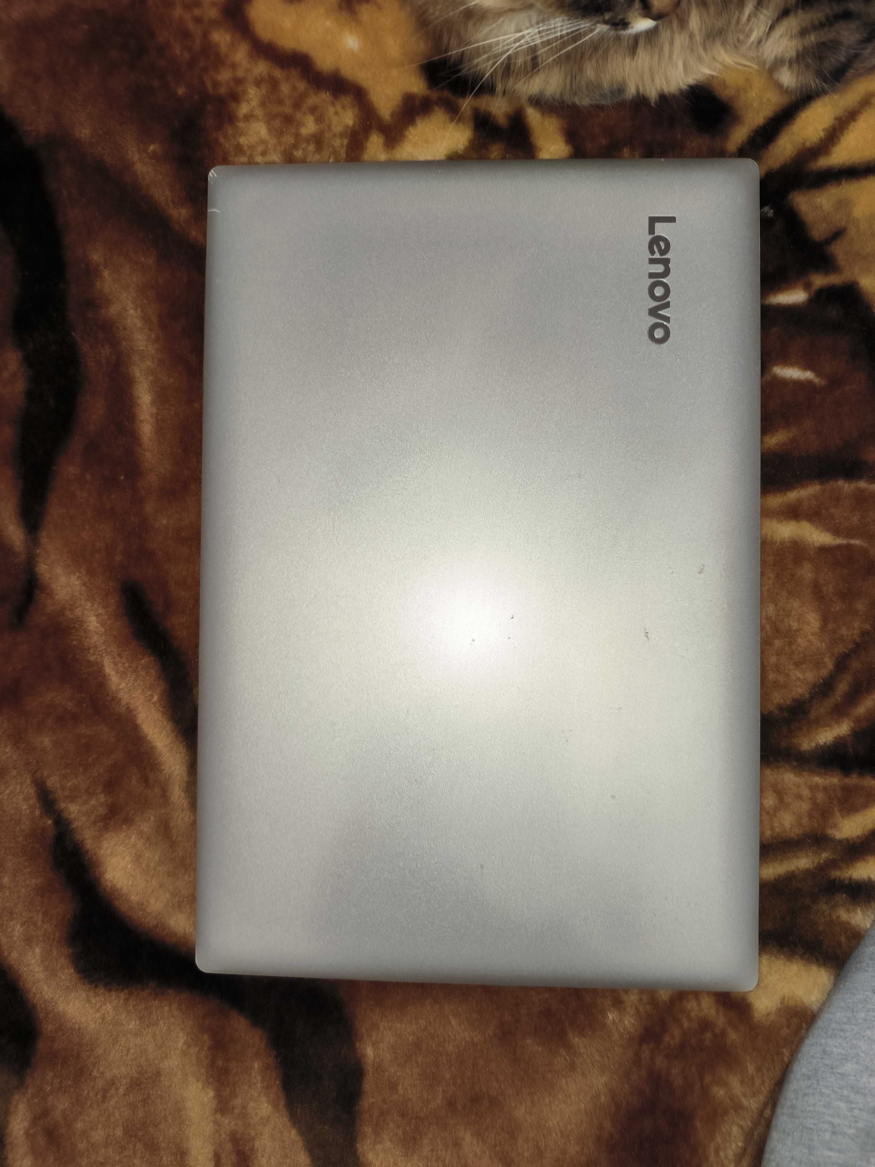 Ноутбук Lenovo ideapad 320-15IAP